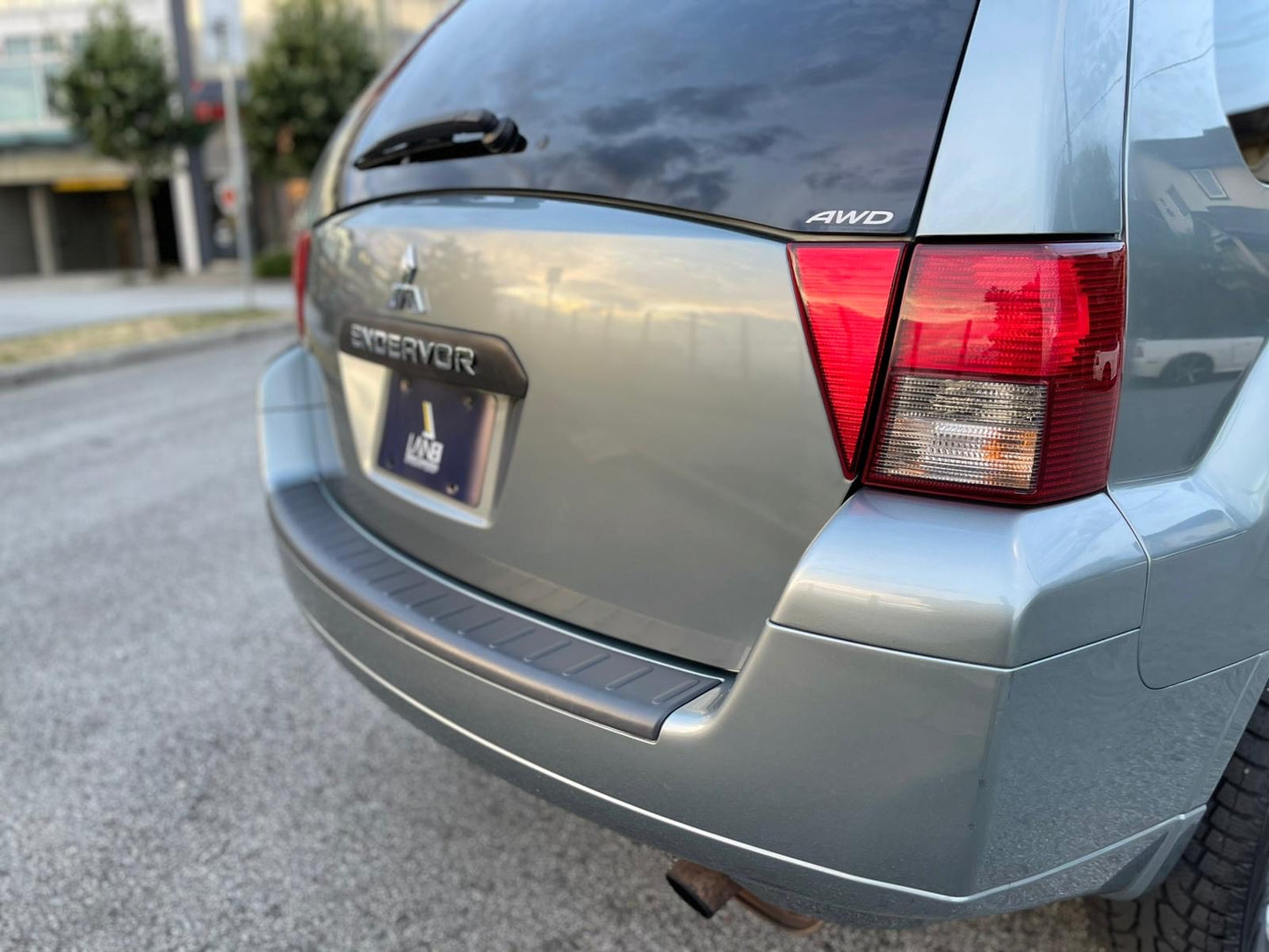 2008 Mitsubishi Endeavor LS AWD