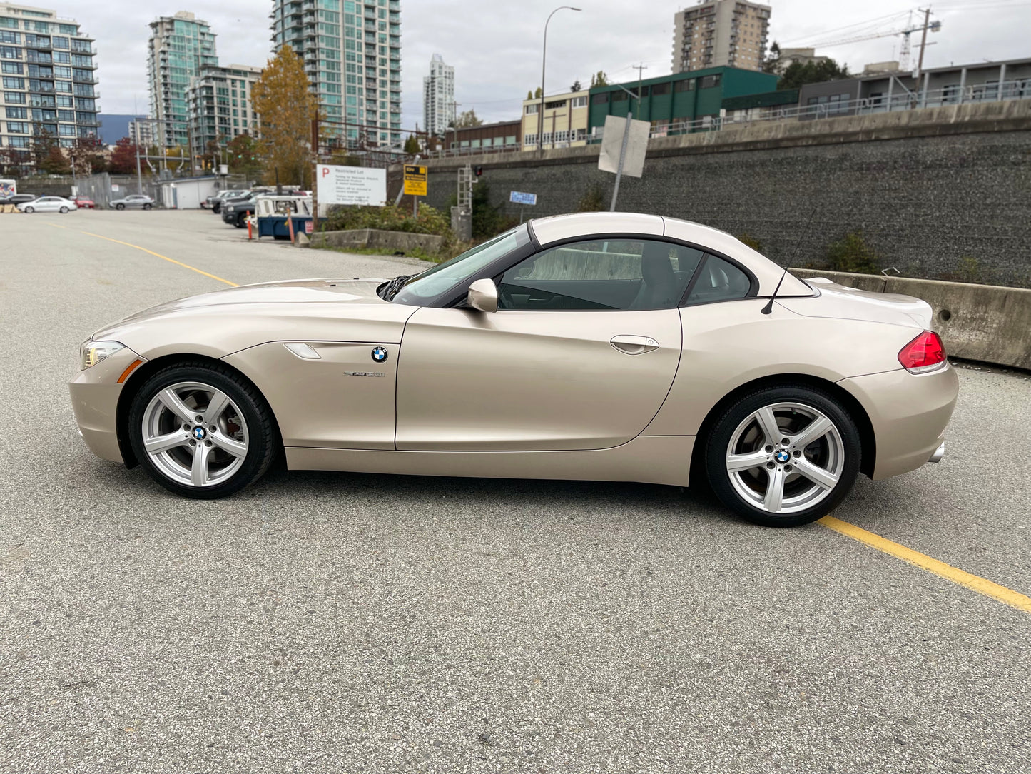 2011 BMW Z4 sDrive30i