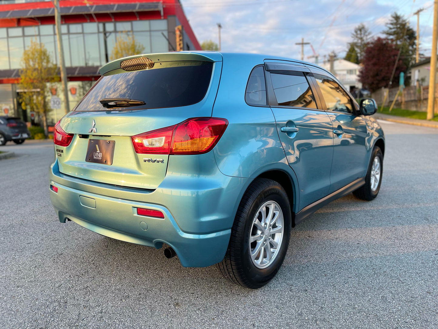 2011 Mitsubishi RVR SE