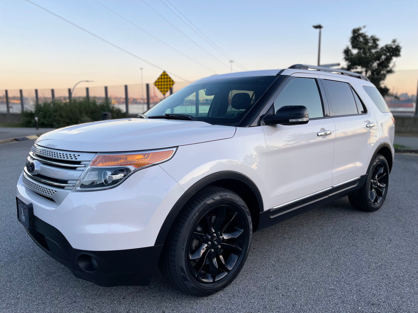 2014 Ford Explorer XLT Premium