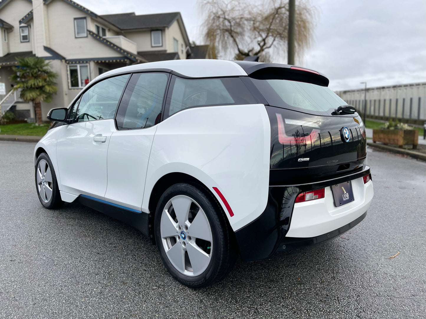 2014 BMW i3 w/Extended Range