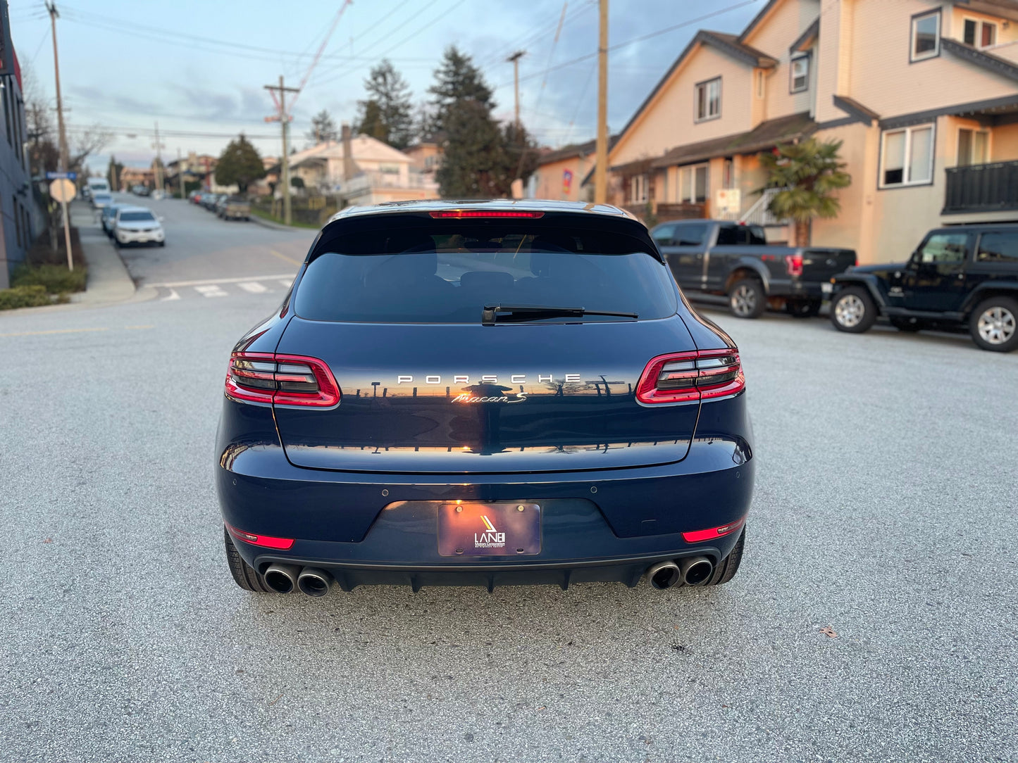 2015 PORSCHE MACAN S Launch Edition