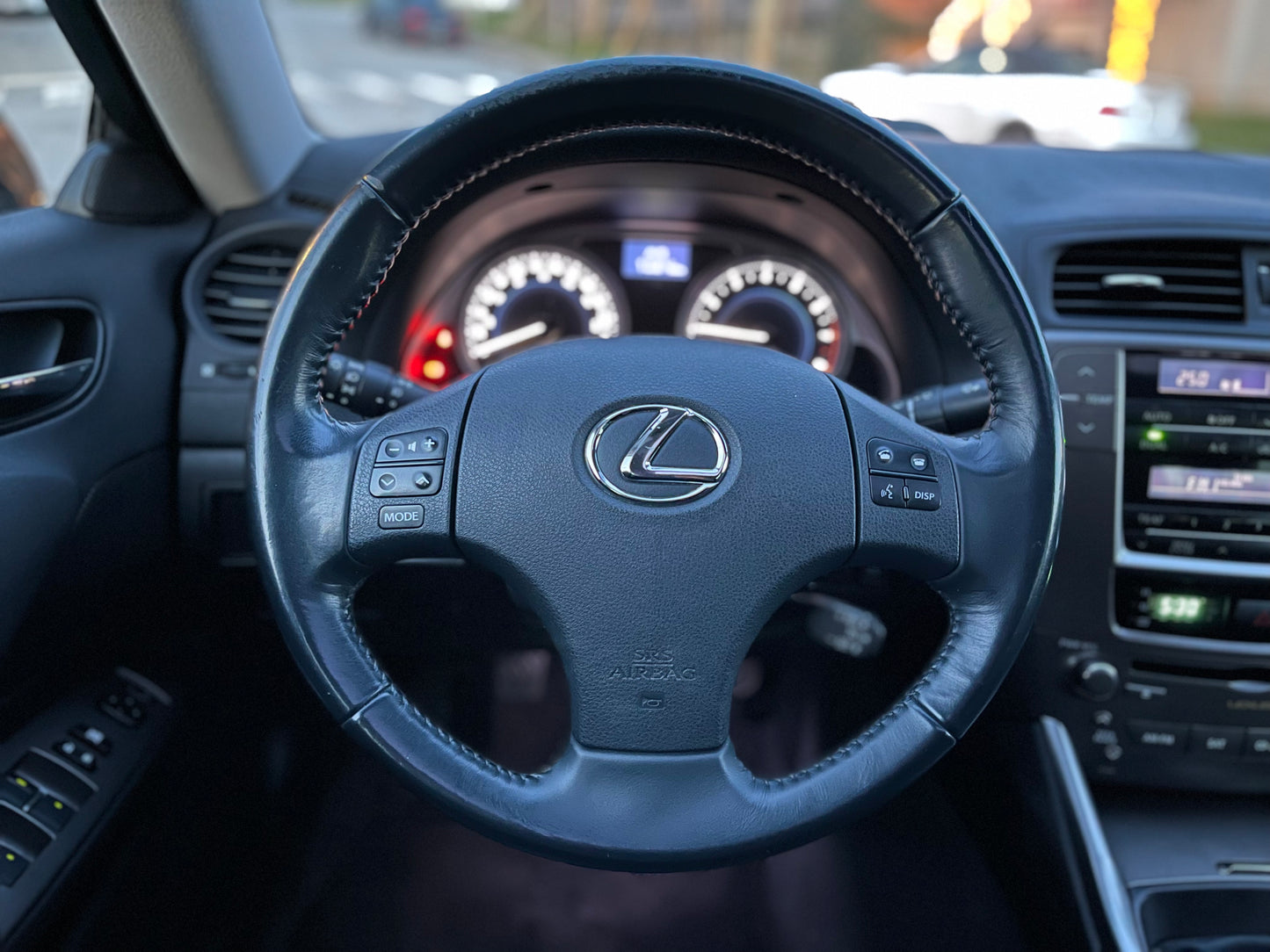 2010 LEXUS IS250