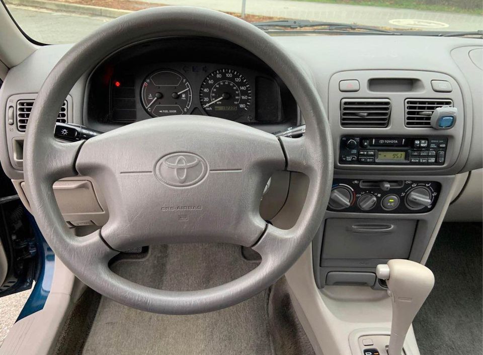 1998 TOYOTA COROLLA VE AUTO