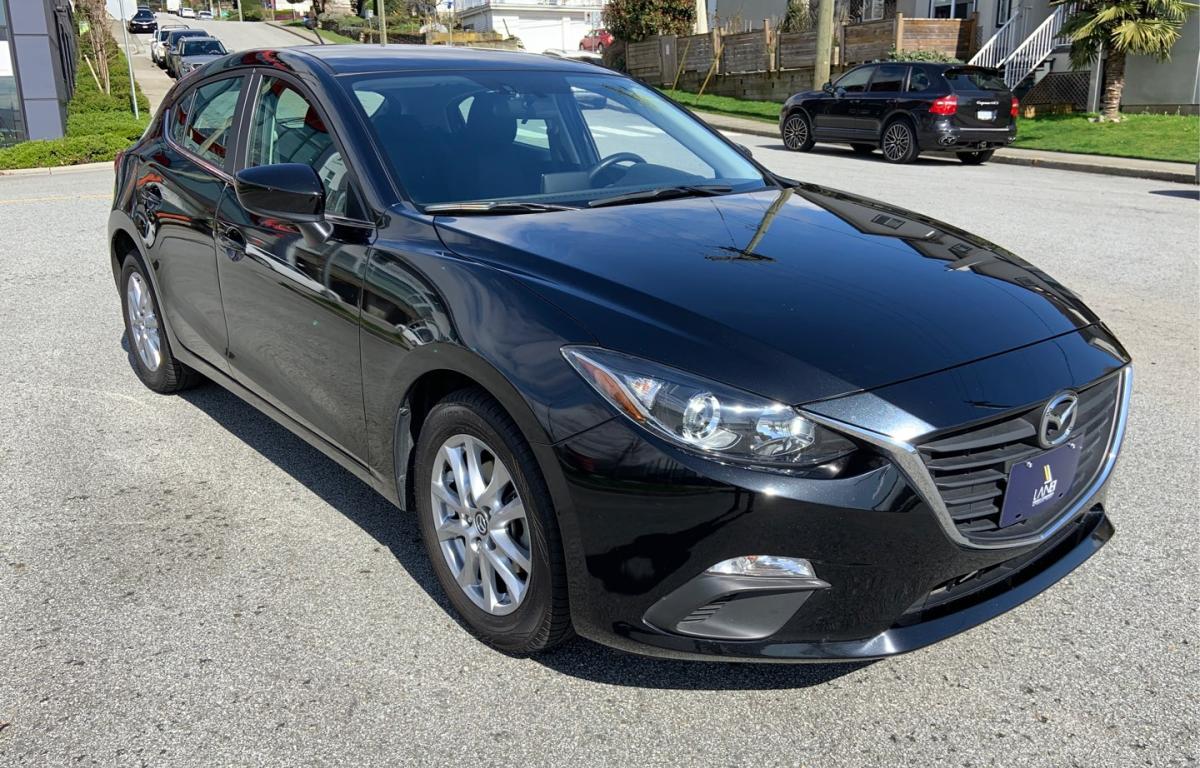 2016 MAZDA 3