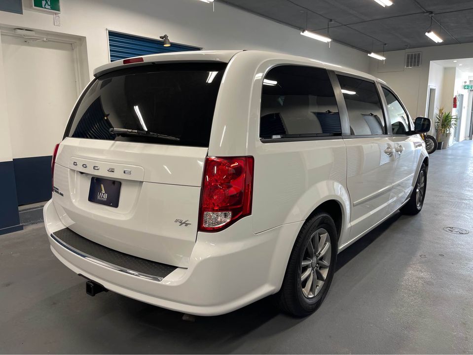 2014 Dodge Grand Caravan R/T