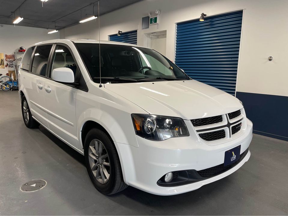 2014 Dodge Grand Caravan R/T