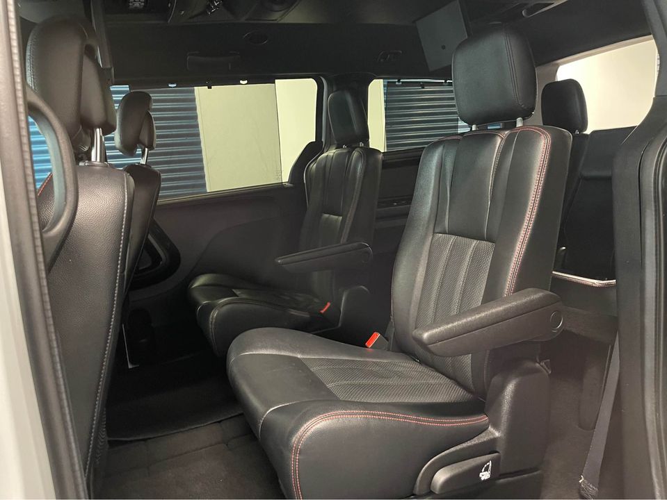 2014 Dodge Grand Caravan R/T