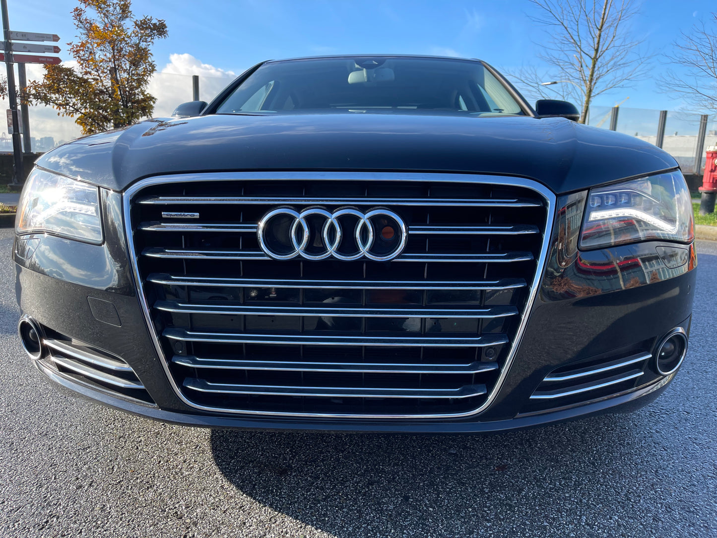 2011 AUDI A8L