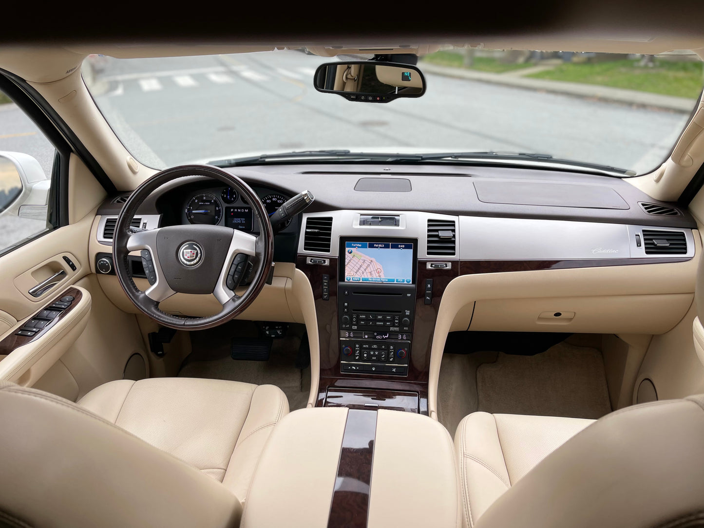 2007 CADILLAC ESCALADE LUXURY