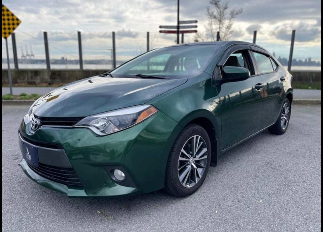 2016 TOYOTA Corolla CVT LE